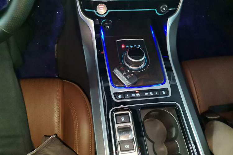 Used Jaguar XFL 2020 XFL 2.0T P250 Two-Wheel-Drive Luxury Edition