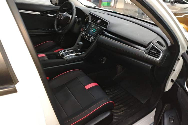 Used Honda Civic 2019 180TURBO CVT Shangdong Edition China V
