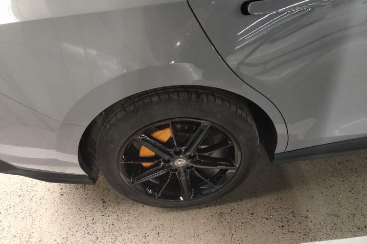 Used Changan UNI-V 2022 1.5T Prestige Version
