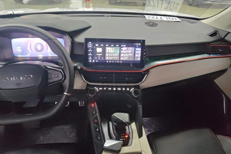 Used Lynk & Co 06 2020 1.5T YAO Halo
