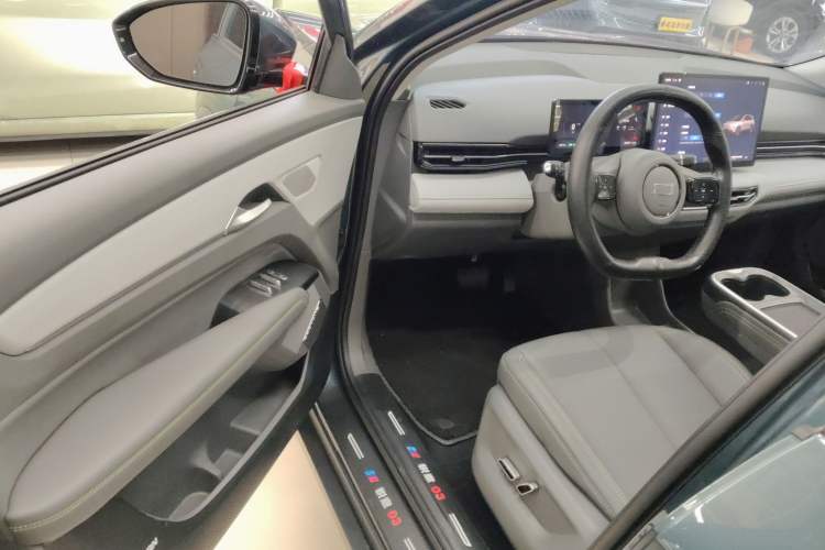 Used Bestune Yueyi 03 2025 565km Enjoy Edition