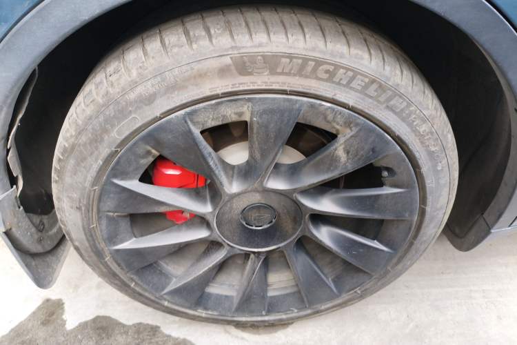 Used Tesla Model Y 2022 Rear-Wheel-Drive Version
