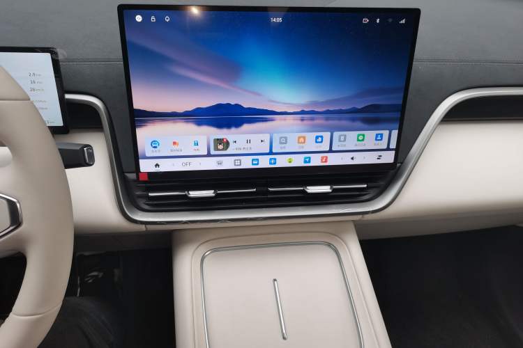 Used Dongfeng eπ eπ008 2026 Model Six-Seat Range-Extended Family Edition
