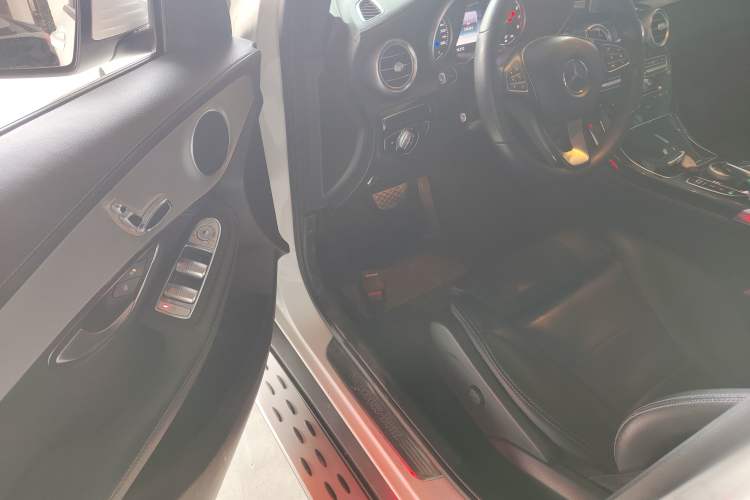 Used Mercedes-Benz GLC 2016 GLC 200 4MATIC
