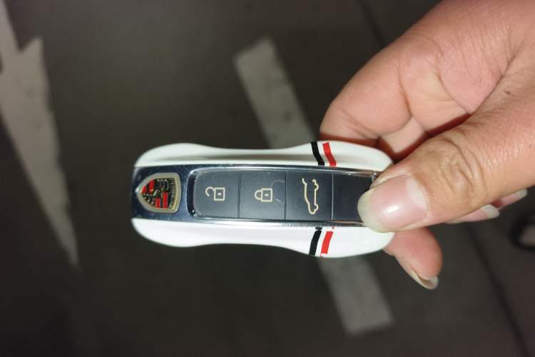 Used Porsche Cayenne E-Hybrid 2019 Cayenne E-Hybrid 2.0T