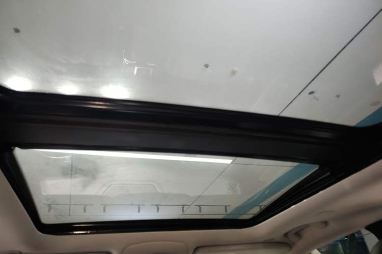 Used  Grand Commander 2018 2.0T Four-Wheel Drive Prestige Edition China V
