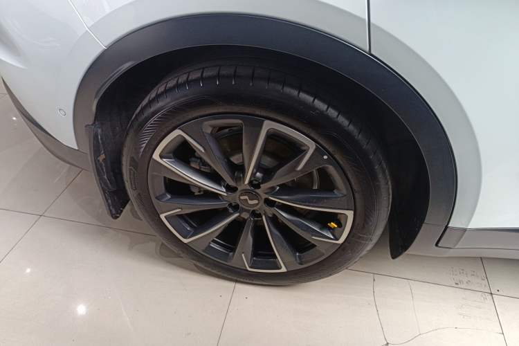 Used ONVO L60 2024 60 kWh Rear-Drive Version