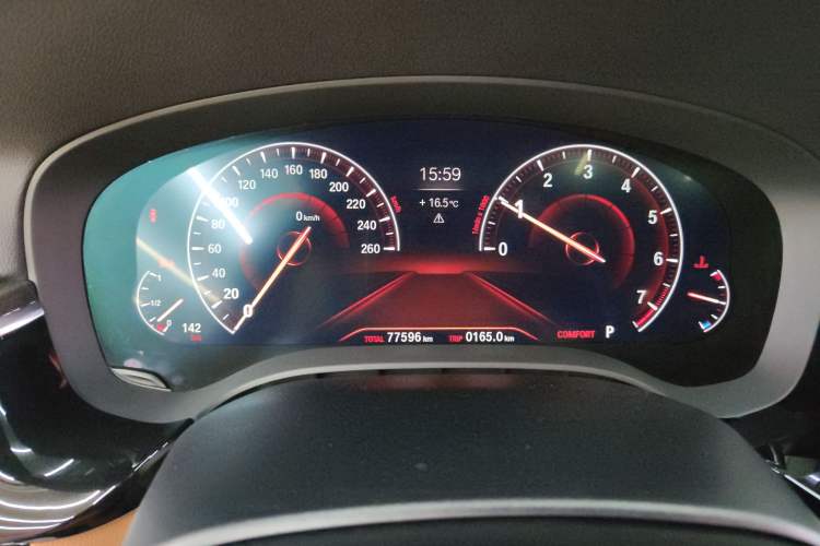 Used BMW 5 Series 2019 Facelifted 530Li Leading Edition M Sport Package
