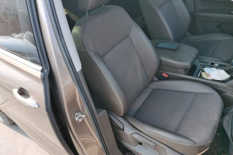 Used Volkswagen Viloran 2020 330TSI Business Edition