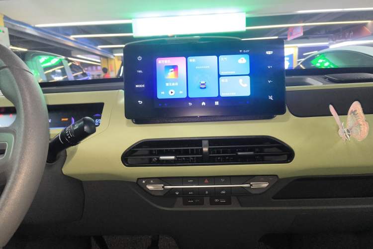 Used Geely Galaxy Panda 2024 Panda Mini 200km Endurance Bear