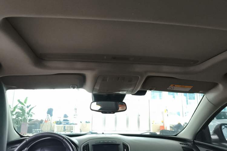 Used Buick Regal 2015 1.6T Elite Tech Model
