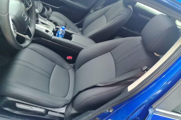 Used Honda Civic 2016 220TURBO CVT Luxury Edition
