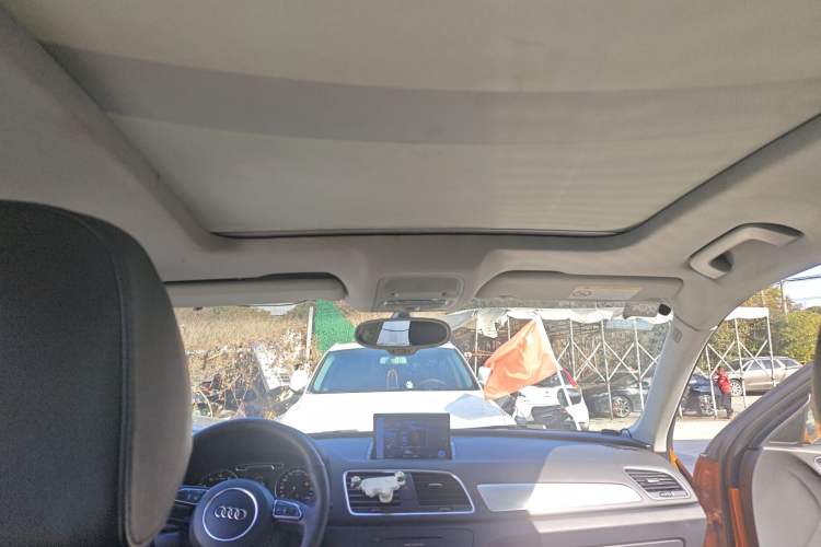 Used Audi Q3 2015 35 TFSI Comfort Model