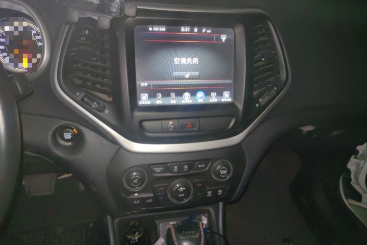 Used  Cherokee 2016 2.4L Leading Smart Version