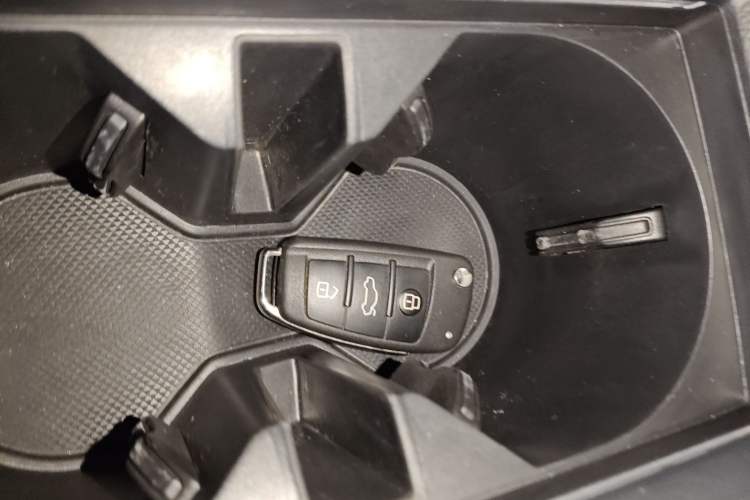 Used Audi Q3 2022 40 TFSI Fashion Dynamic Model
