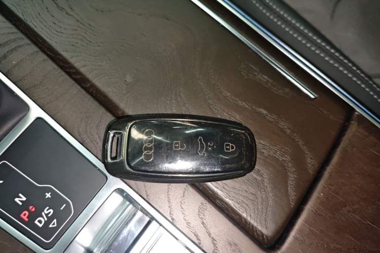 Used Audi A6L 2024 40 TFSI Luxury Dynamic Edition