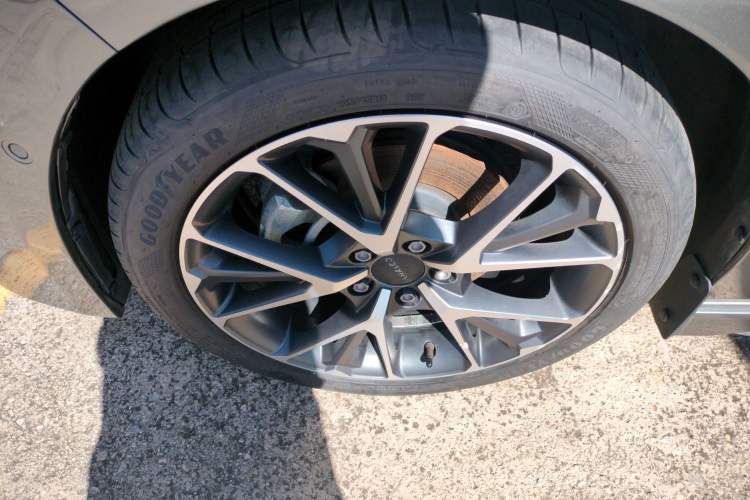 Used Lynk & Co 03 2022 2.0TD DCT JingPro
