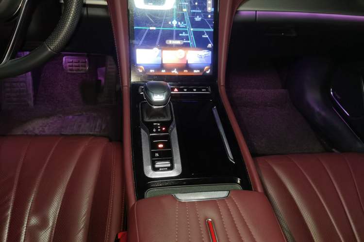 Used Hongqi H5 2023 2.0T Automatic Smart Connect Flagship Edition
