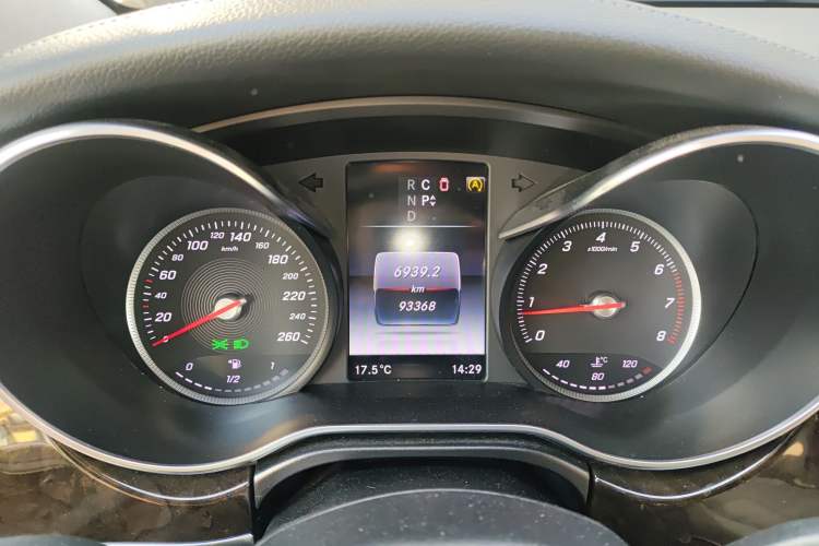 Used Mercedes-Benz V-Class 2017 V 260 L Prestige Extended Edition
