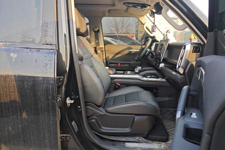 Used JETOUR Traveler 2023 2.0T All-Wheel-Drive CrossPRO