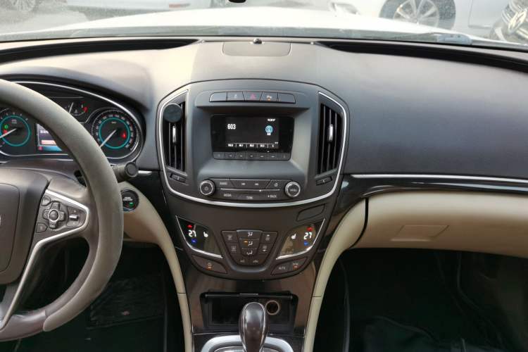 Used Buick Regal 2014 2.0L Elite Fashion Edition
