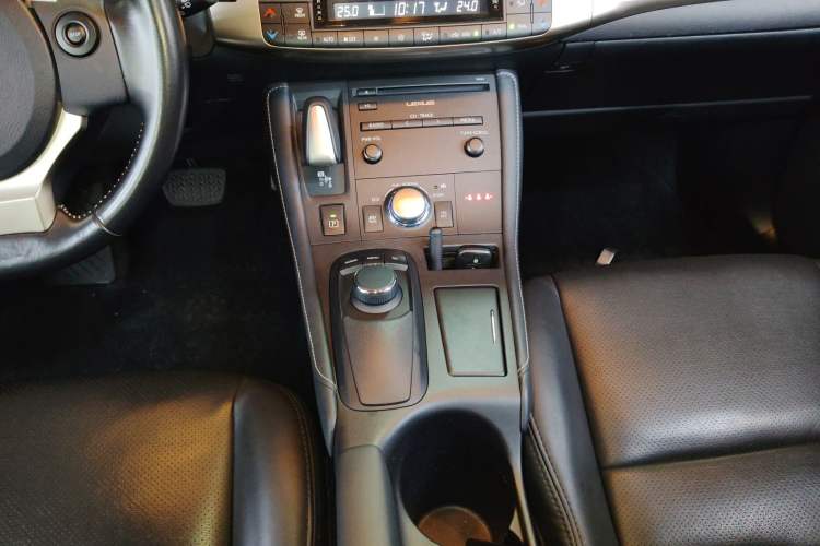 Used Lexus CT 2014 CT200h Comfort Edition Monochrome
