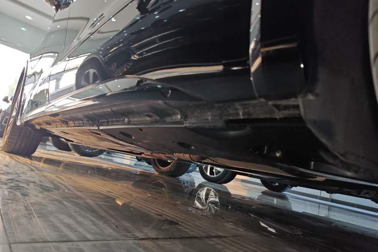 Used Volkswagen Viloran 2024 380TSI Premium Edition
