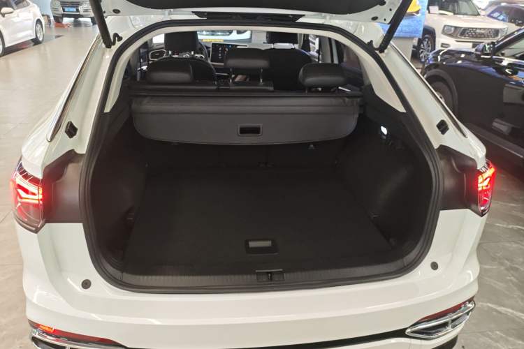 Used Volkswagen Tayron X 2023 330TSI Two-Wheel-Drive Prestige High-Energy Version
