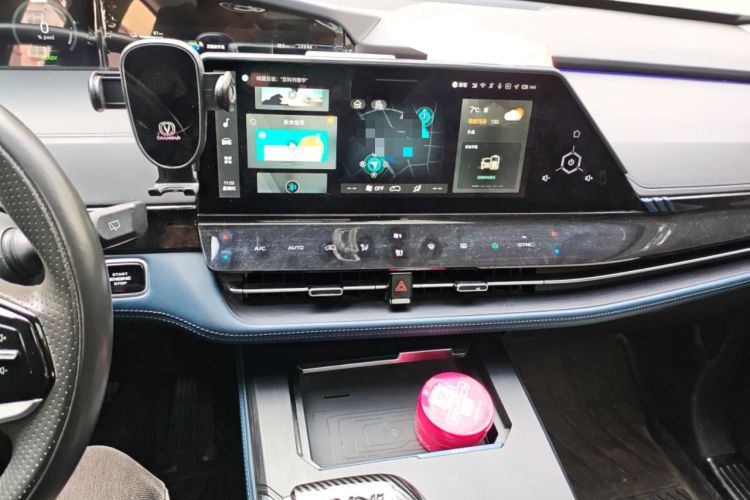 Used Changan UNI-K iDD 2022 Blue Whale iDD 130km 1.5T Prestige Model
