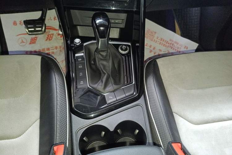 Used Volkswagen Tayron X 2020 330TSI Two-Wheel Drive Luxury Smart Connectivity Version