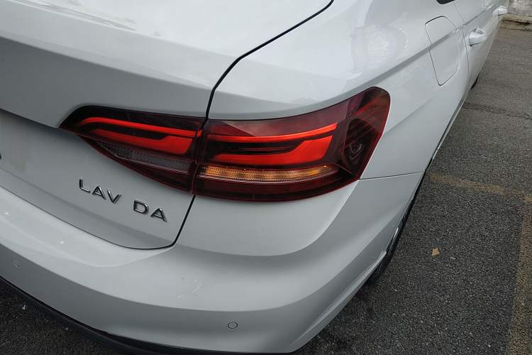 Used Volkswagen Lavida 2023 1.5L Automatic De Yi Edition