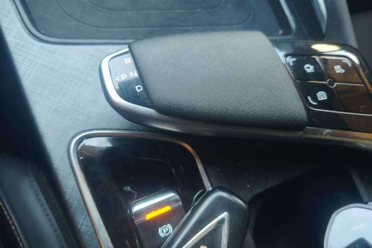 Used Changan UNI-T 2022 1.5T Prestige Version
