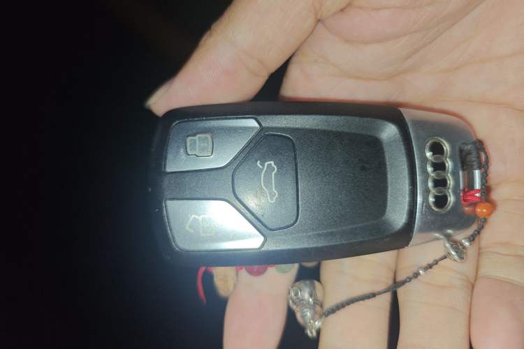 Used Audi A4L 2017 Plus 40 TFSI Ambition Model
