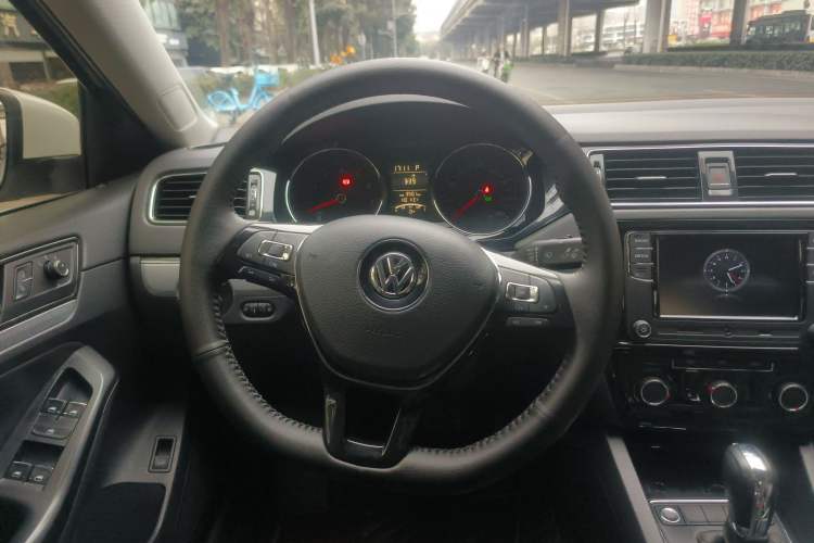 Used Volkswagen Sagitar 2018 1.6L Automatic Comfort Model
