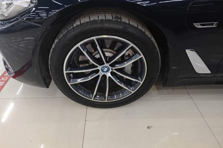 Used BMW 5 Series New Energy 2022 Second Facelift 535Le Pioneer Edition M Sport Package