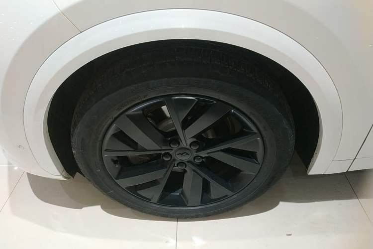 Used Li Auto L7 2023 Pro Model
