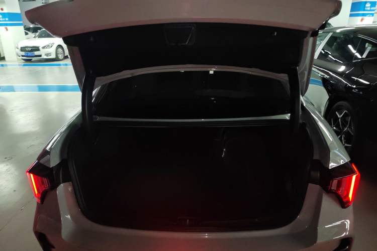 Used Lynk & Co 03 2023 1.5T EM-F PM
