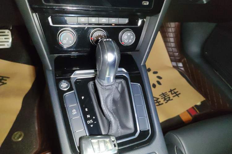 Used Volkswagen Magotan 2020 280TSI DSG Comfort Edition
