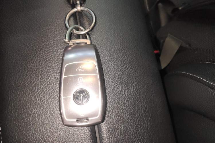 Used Mercedes-Benz E-Class 2016 E 300 L Stylish Model
