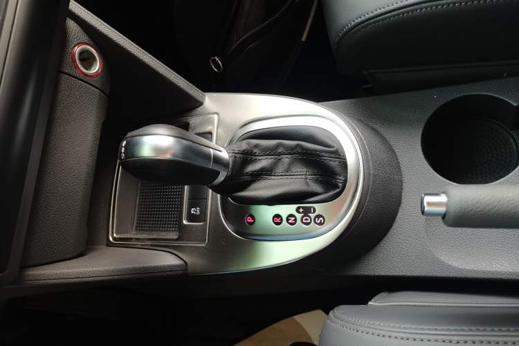 Used Volkswagen Touran 2015 1.4T DSG Comfort Edition 5 Seats