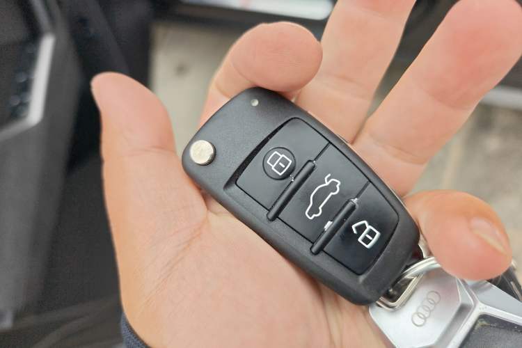 Used Audi Q3 2021 40 TFSI Fashion Dynamic Model
