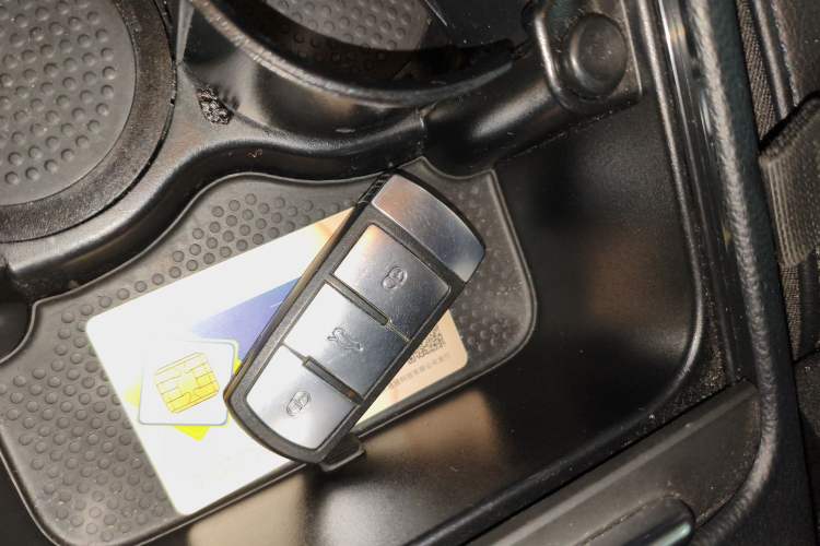 Used Volkswagen Magotan 2015 Facelift 1.8TSI Luxury Model
