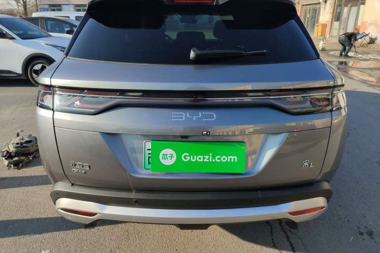 Used BYD Song L DM-i 2024 112 km Leading Edition
