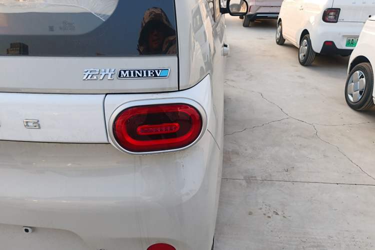 Used Wuling Hongguang MINIEV 2024 3rd Generation 215km Youth Edition
