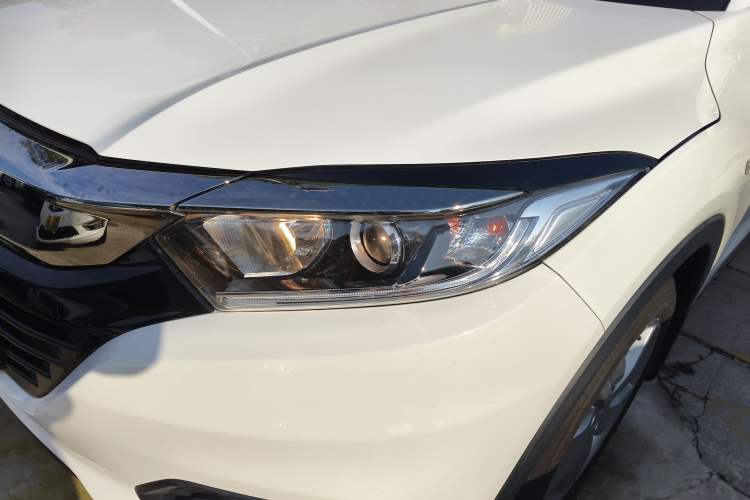 Used Honda Vezel 2020 1.5L CVT Elite Edition
