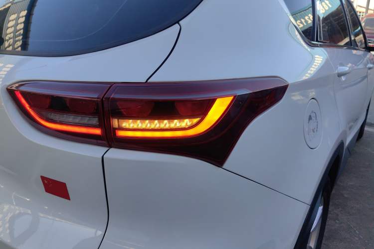 Used JETOUR X70M 2021 1.5T DCT Luxury Partner Model 7 Seats