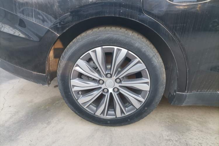 Used Hongqi E-QM5 2022 431 km Charge & Enjoy Edition
