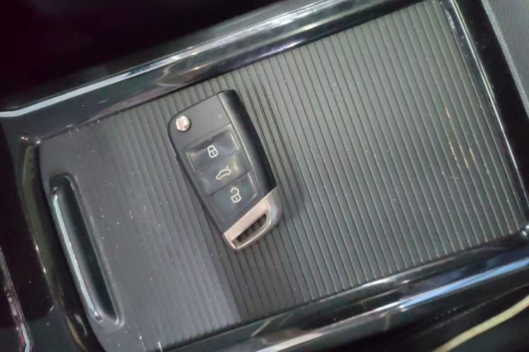 Used Volkswagen Passat 2017 330TSI DSG Prestige Edition
