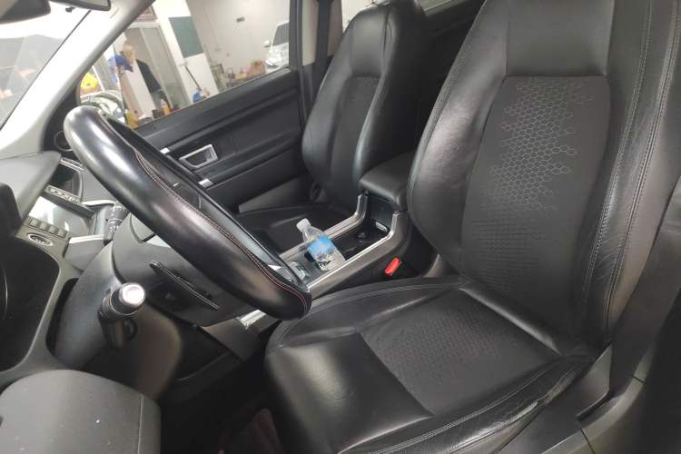 Used Land Rover Discovery Sport 2017 2.0T PURE
