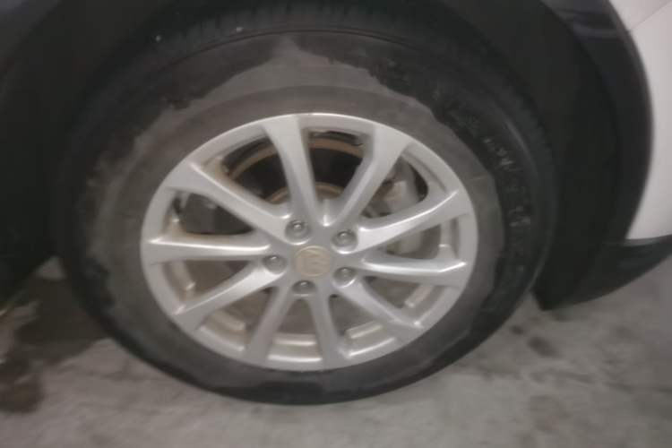 Used Buick Envision 2016 20T Two-Wheel-Drive Elite Model
